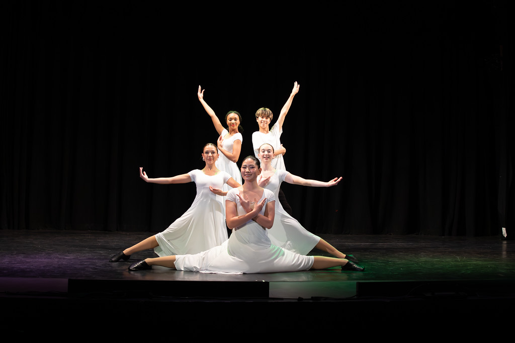 The Storm King School dancers on stage