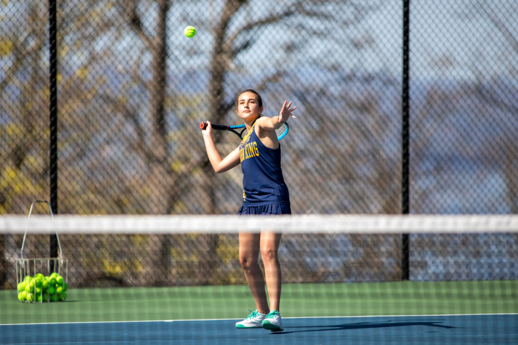 Girls Tennis