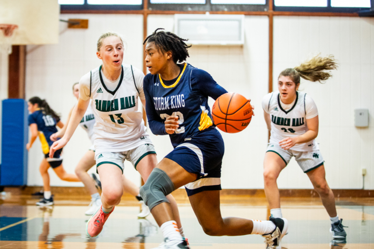 Girls Varsity Basketball
